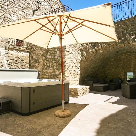La Closerie D'Escalin Gite 12 Personnes Et Jacuzzi La Garde-Adhémar Екстериор снимка